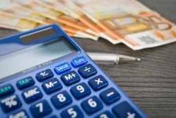 contribuintes isentos sobretaxa irs